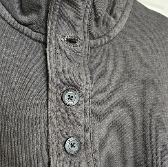 NWT American Eagle Pull Over - Picture 6 of 6